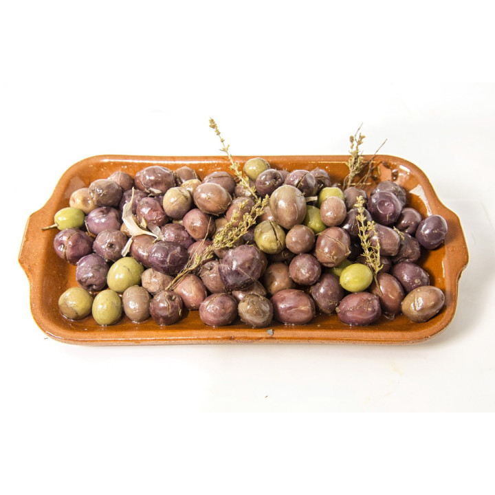 ACEITUNA ANDALUZA MORADA Y RAJADA