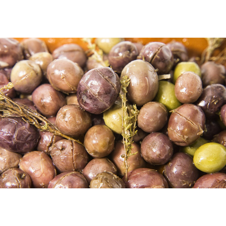 ACEITUNA ANDALUZA MORADA Y RAJADA